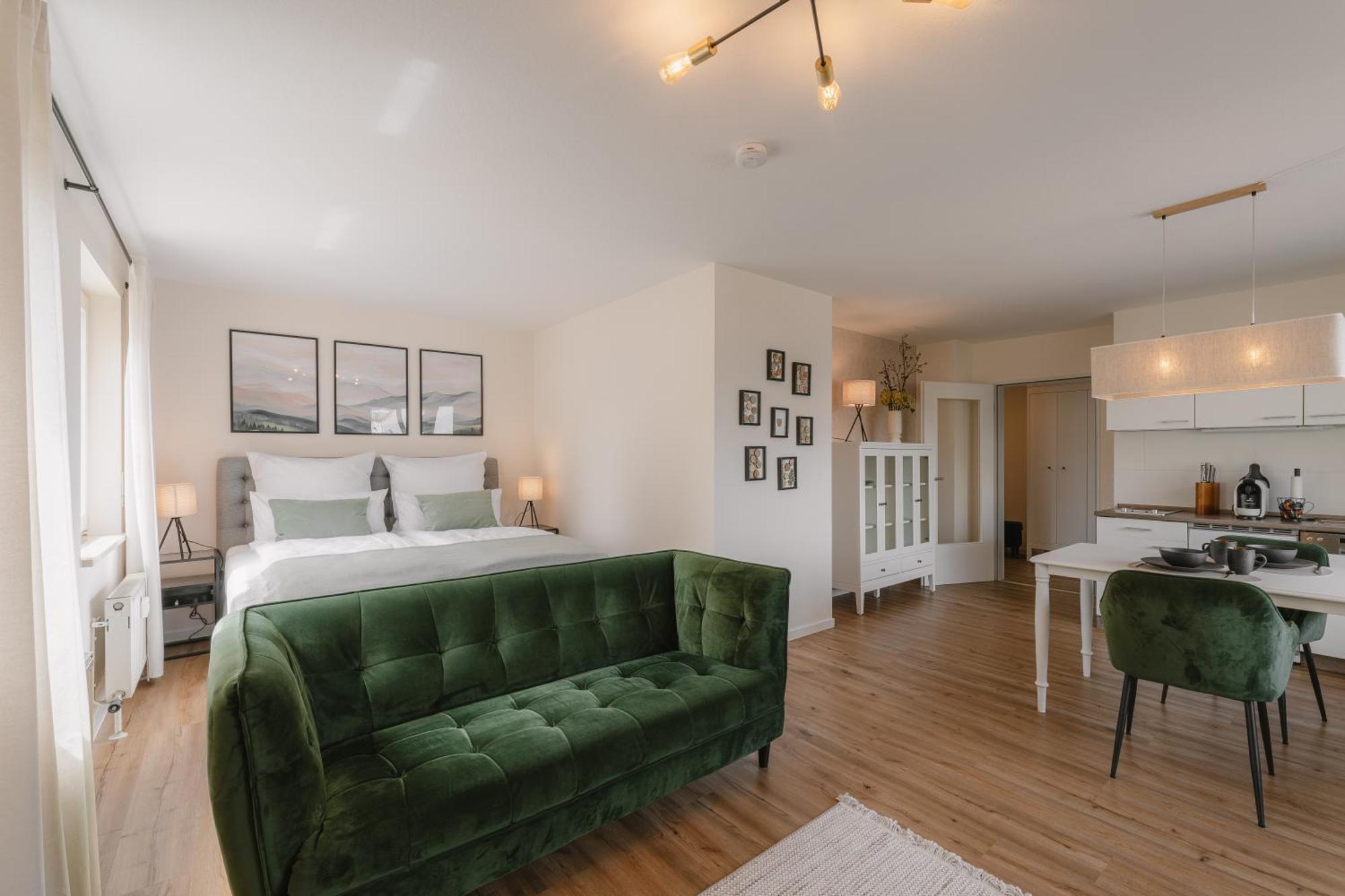 Exklusiv & Zentral: 1-Zi. Apartment Mit Balkon Stellplatz 바이로이트 외부 사진