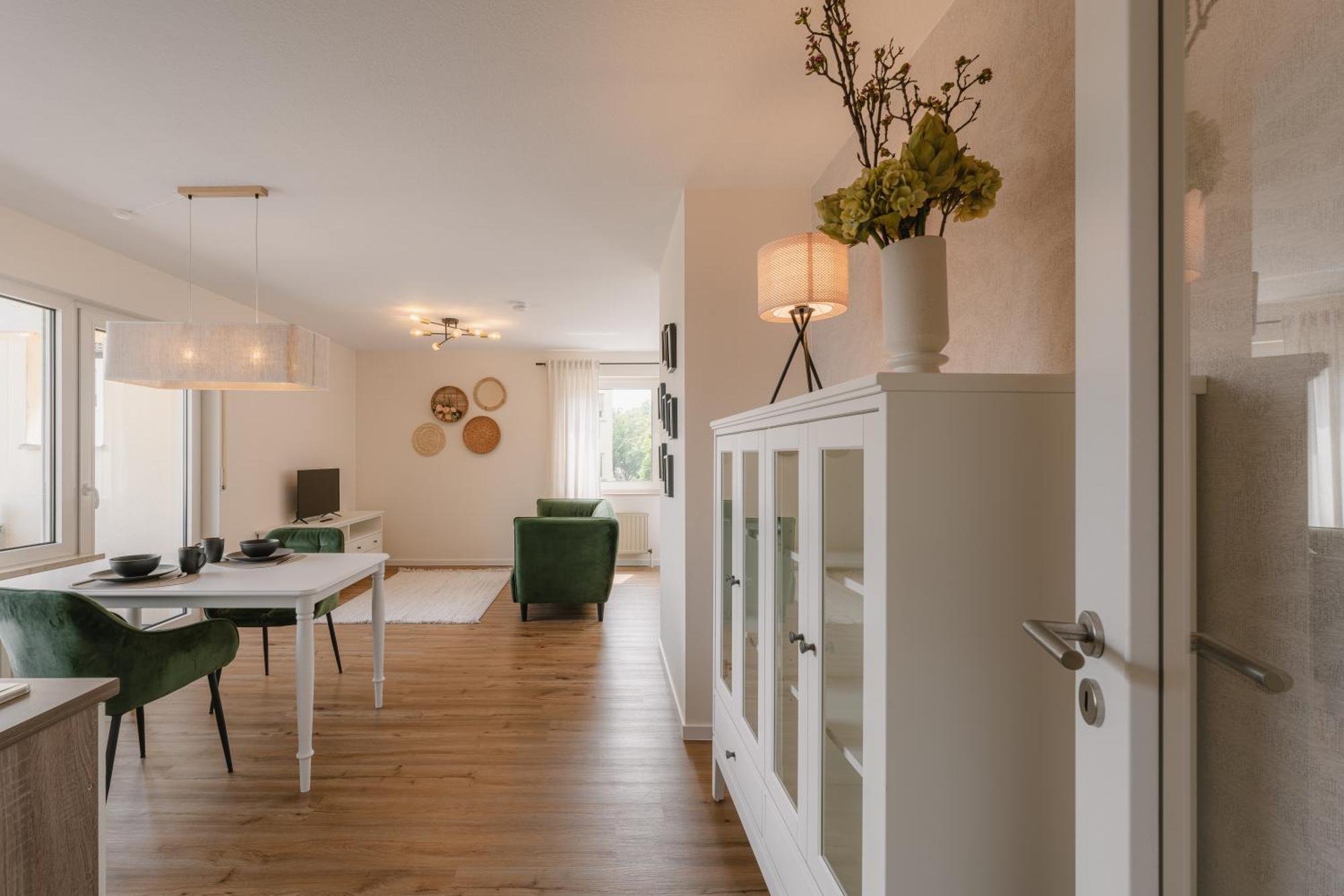 Exklusiv & Zentral: 1-Zi. Apartment Mit Balkon Stellplatz 바이로이트 외부 사진