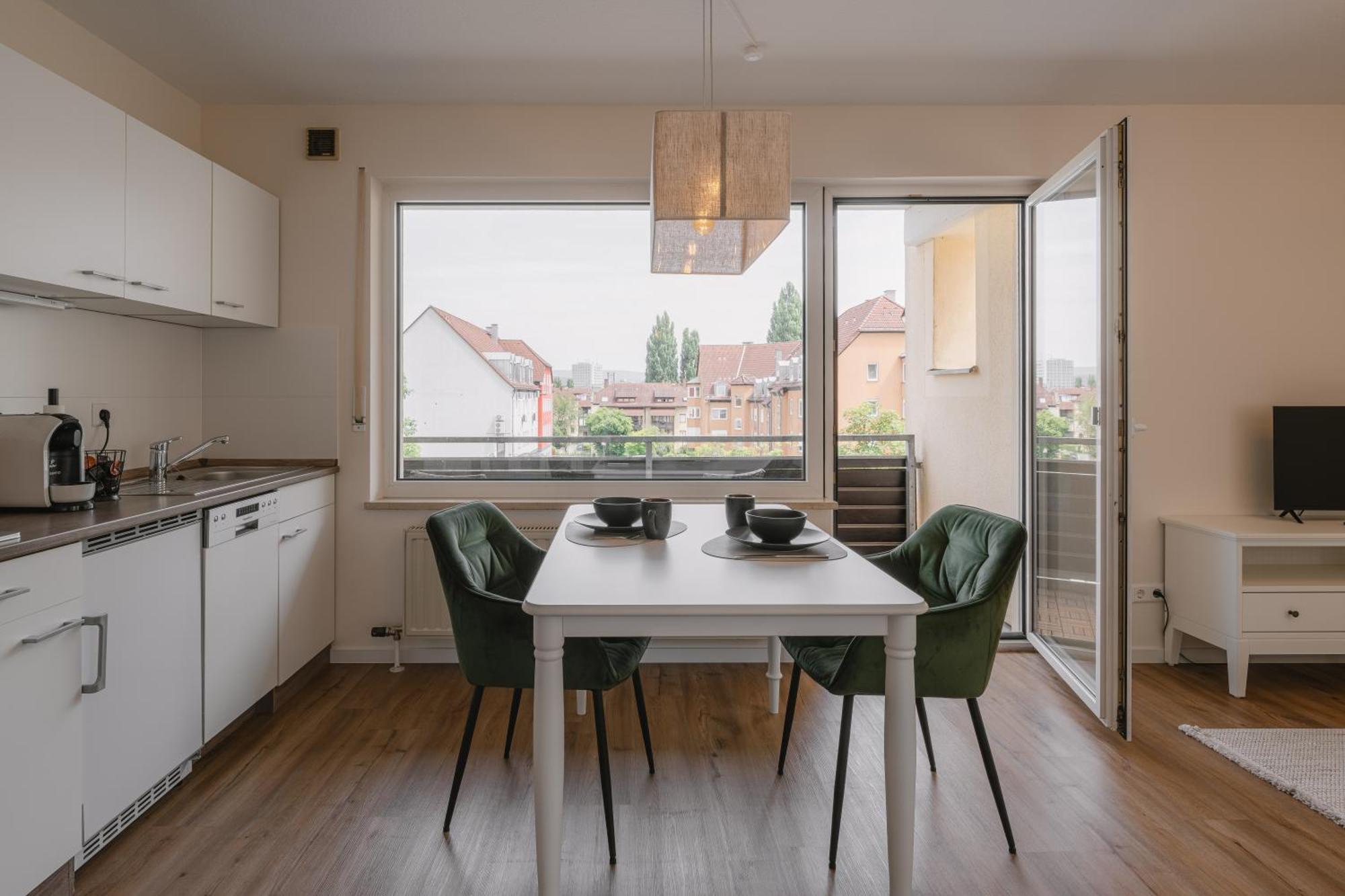 Exklusiv & Zentral: 1-Zi. Apartment Mit Balkon Stellplatz 바이로이트 외부 사진